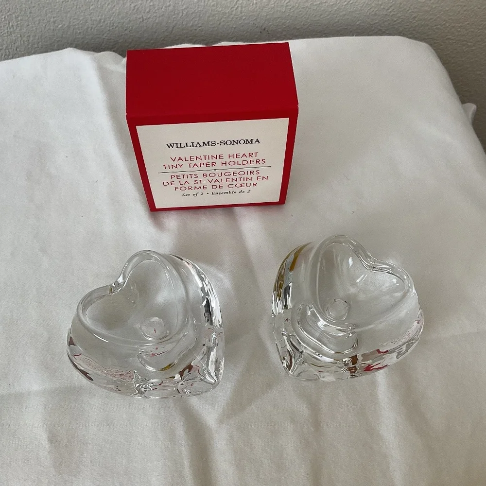 Williams-Sonoma Valentine Heart Tiny Taper Holder